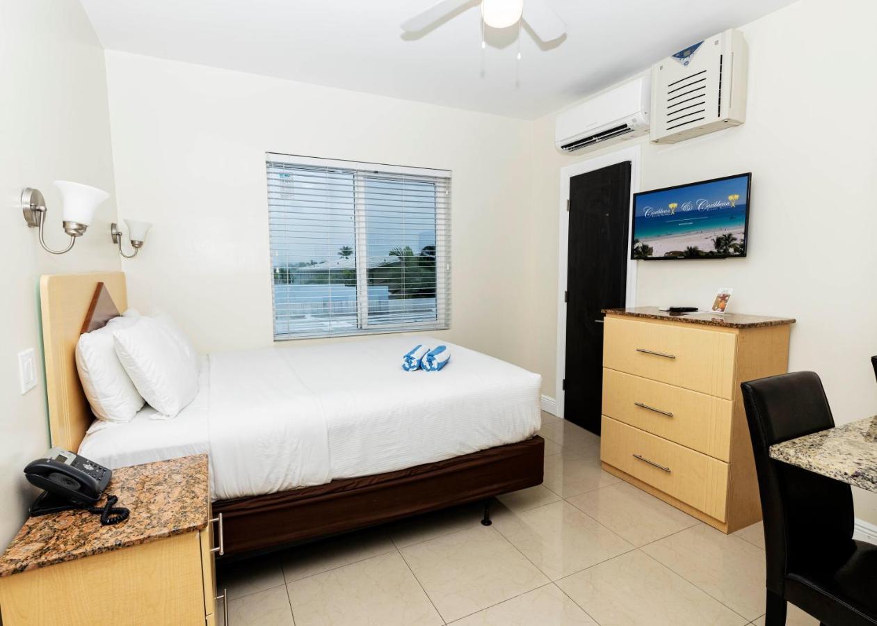 Queen Studio,1010919292:JPEG