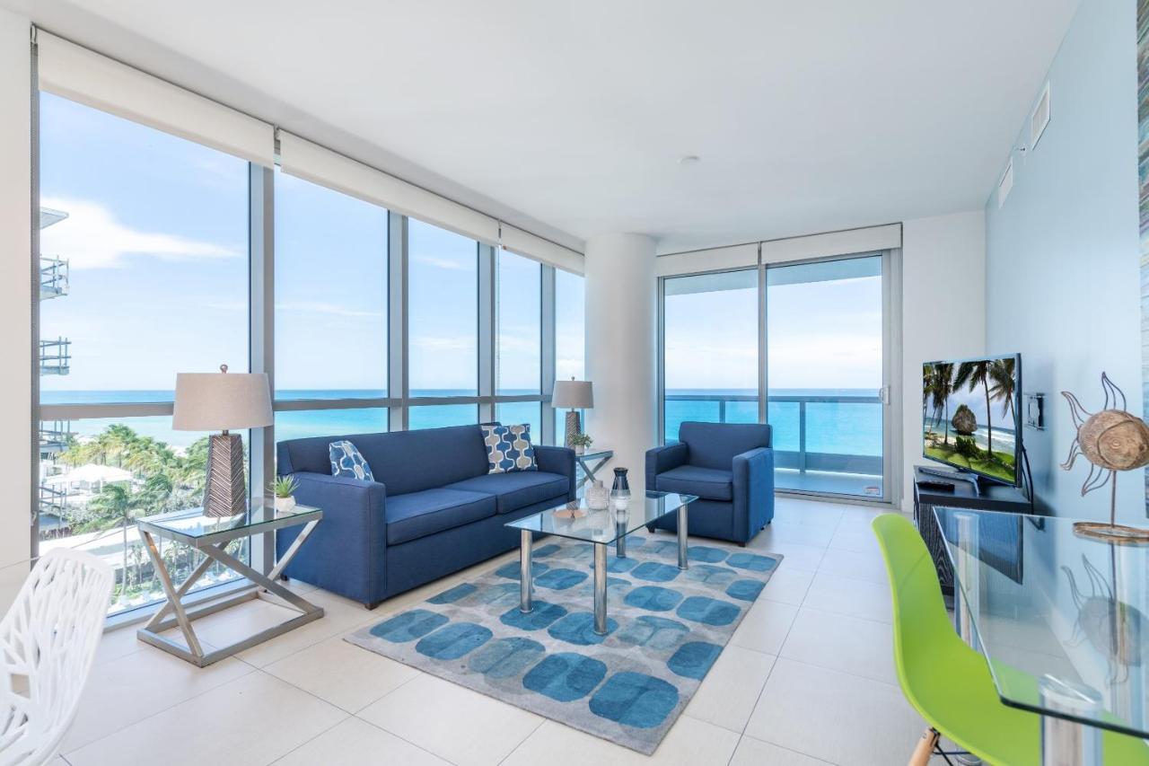 Corner One Bedroom Apartment Ocean Front,1015456876:JPEG