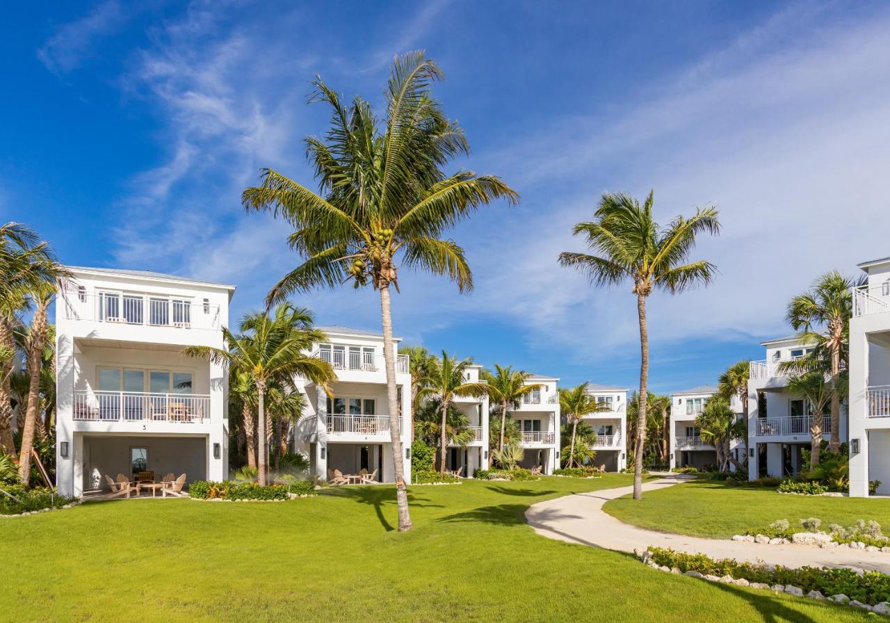 Villa mit 4 Schlafzimmern am Meer