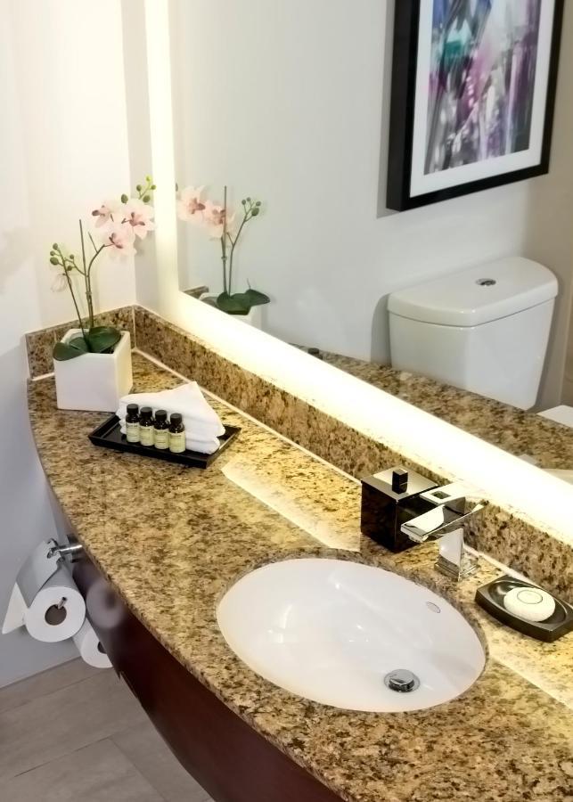 Luxury Double Room with Two Double Beds and Lagoon View,1276418389:JPEG