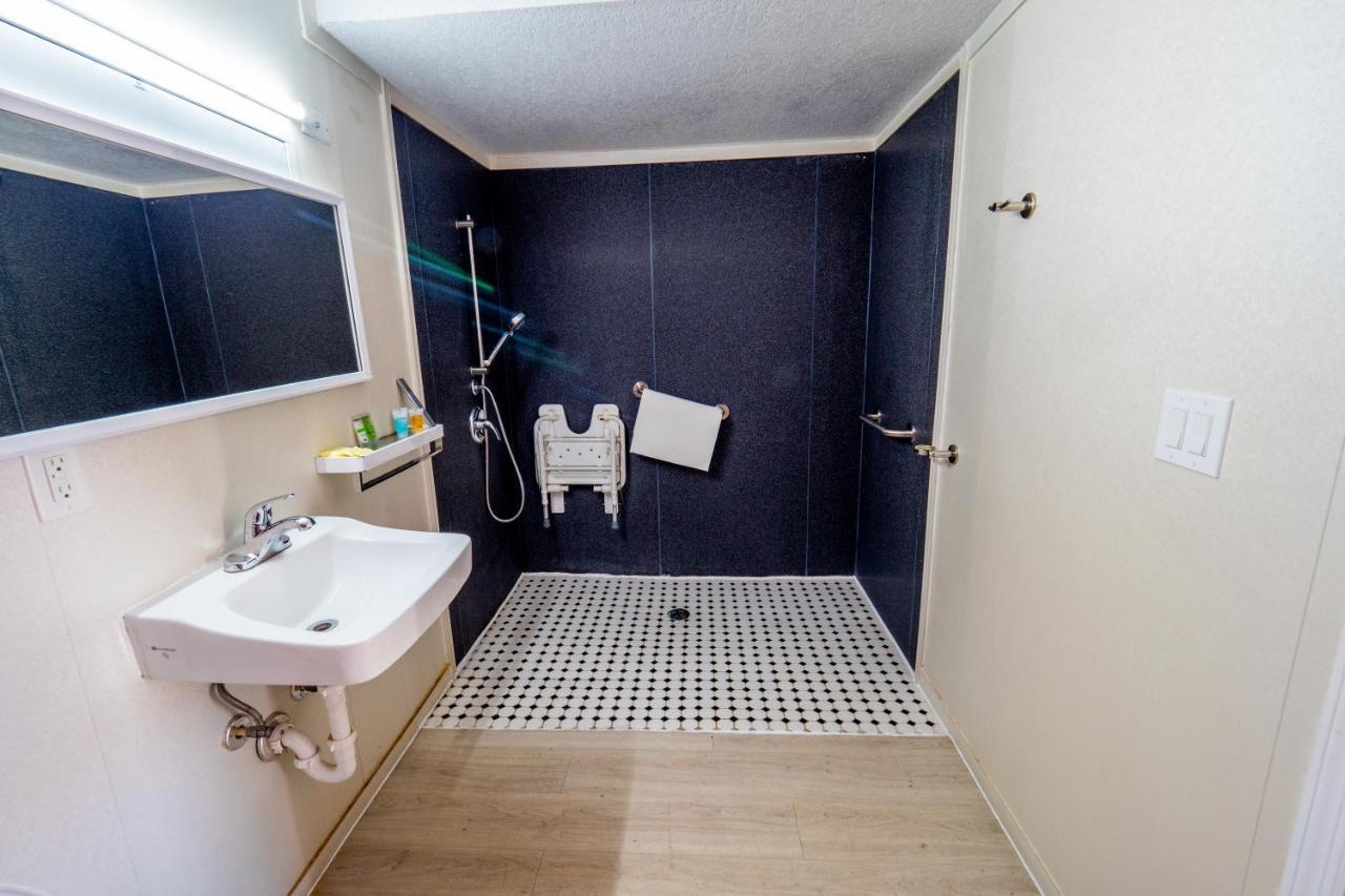 Quarto com Cama King-size e Acesso para Hóspedes com Mobilidade Reduzida - Não Fumantes