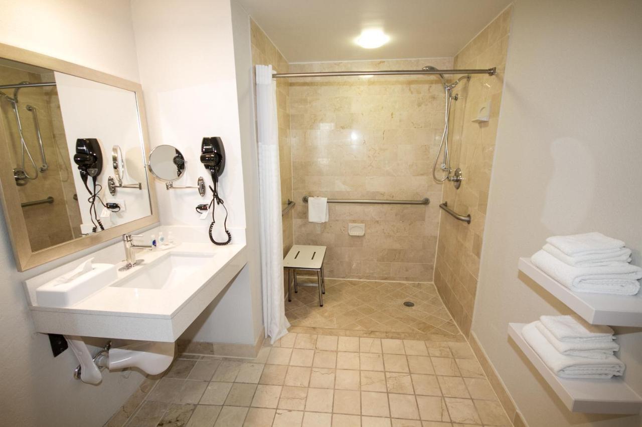 Quarto Queen - Acessível a Pessoas com Mobilidade Condicionada/Não Fumadores