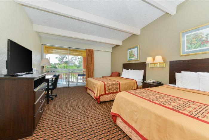 Double Room with Two Double Beds - Non-Smoking with Balcony or Patio