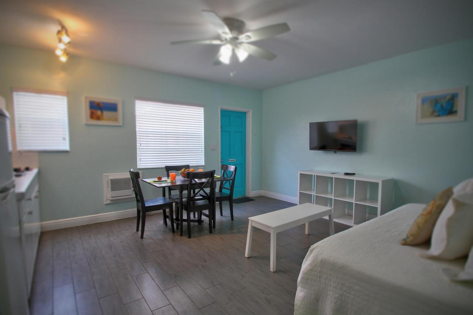 One-Bedroom Suite