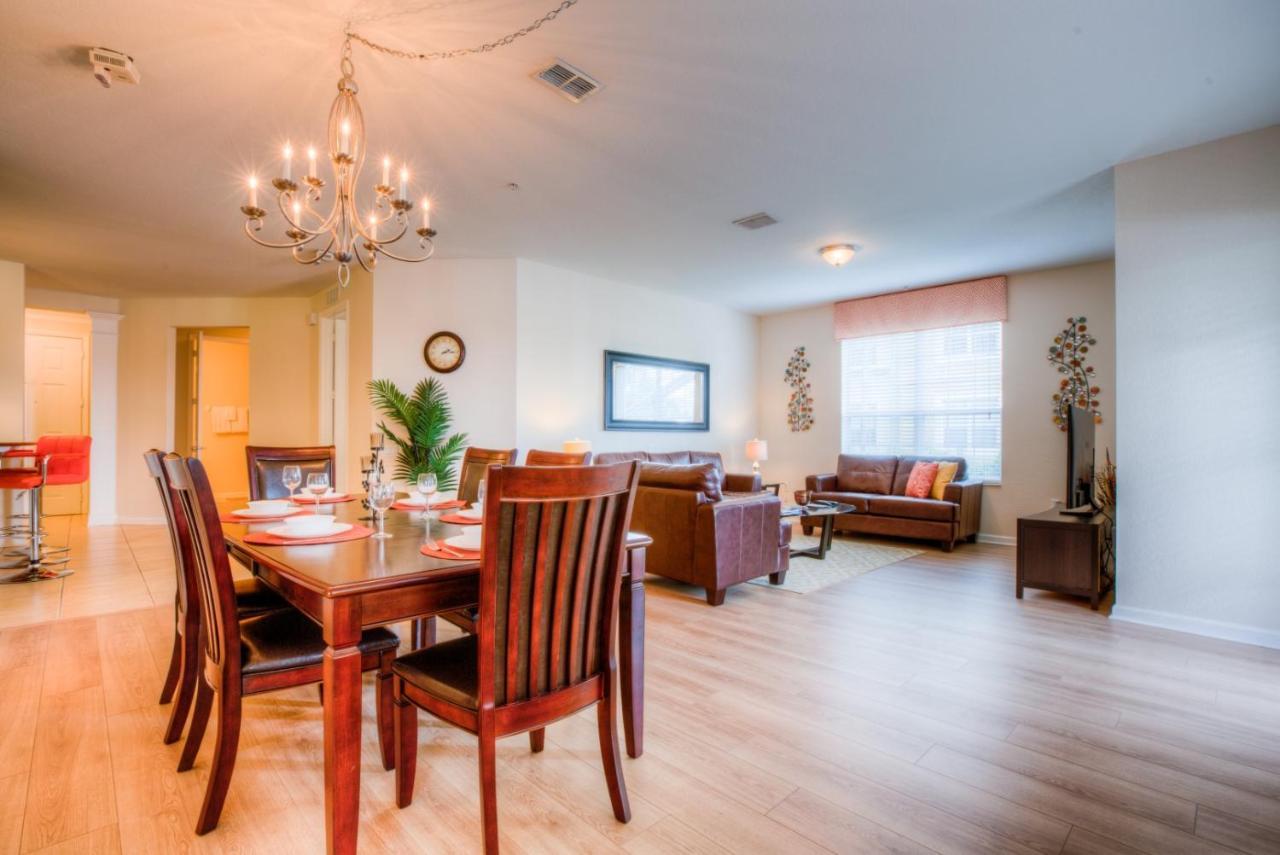 Three-Bedroom Apartment,1237706803:JPEG