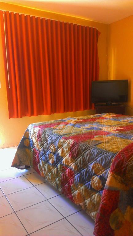 Double Room with Two Double Beds - Non-Smoking,729445309:JPEG