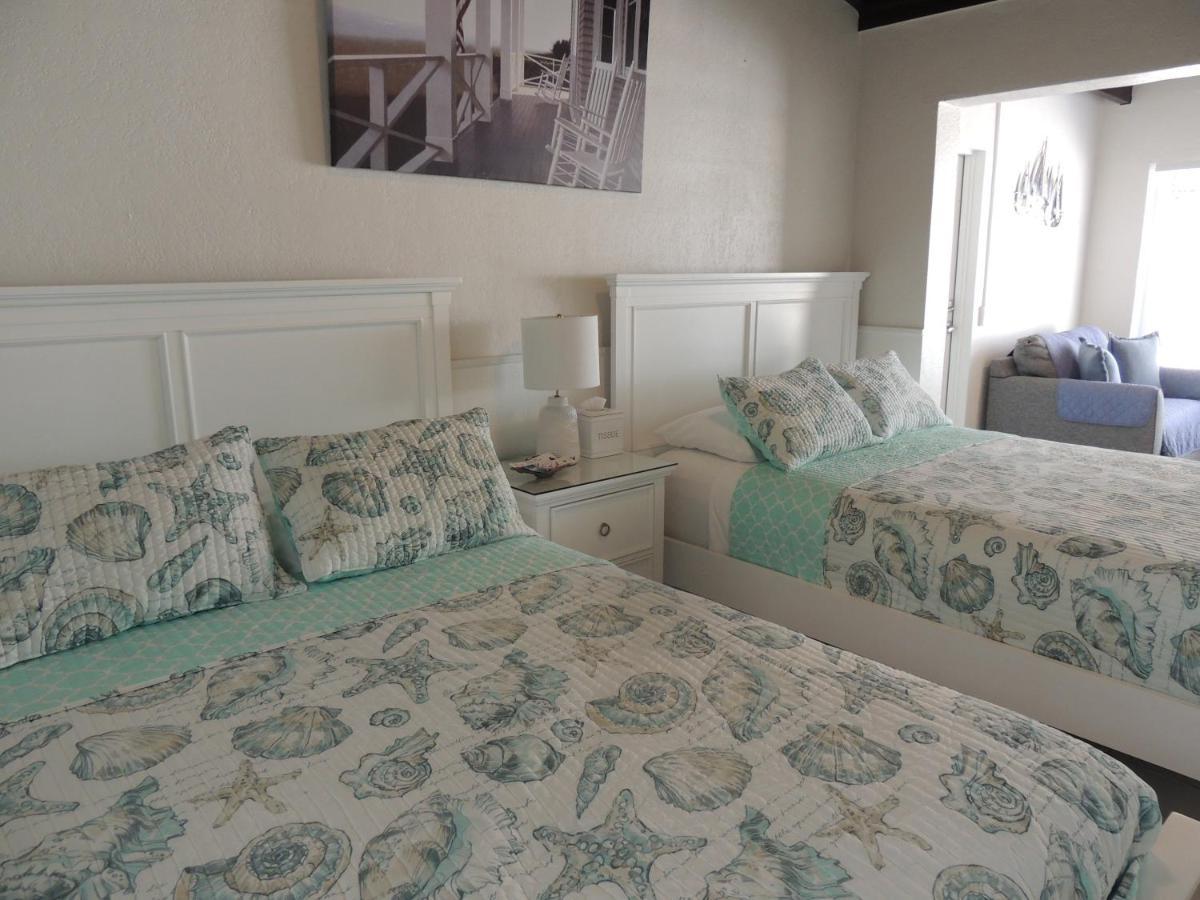 Queen Room Two Queen Beds