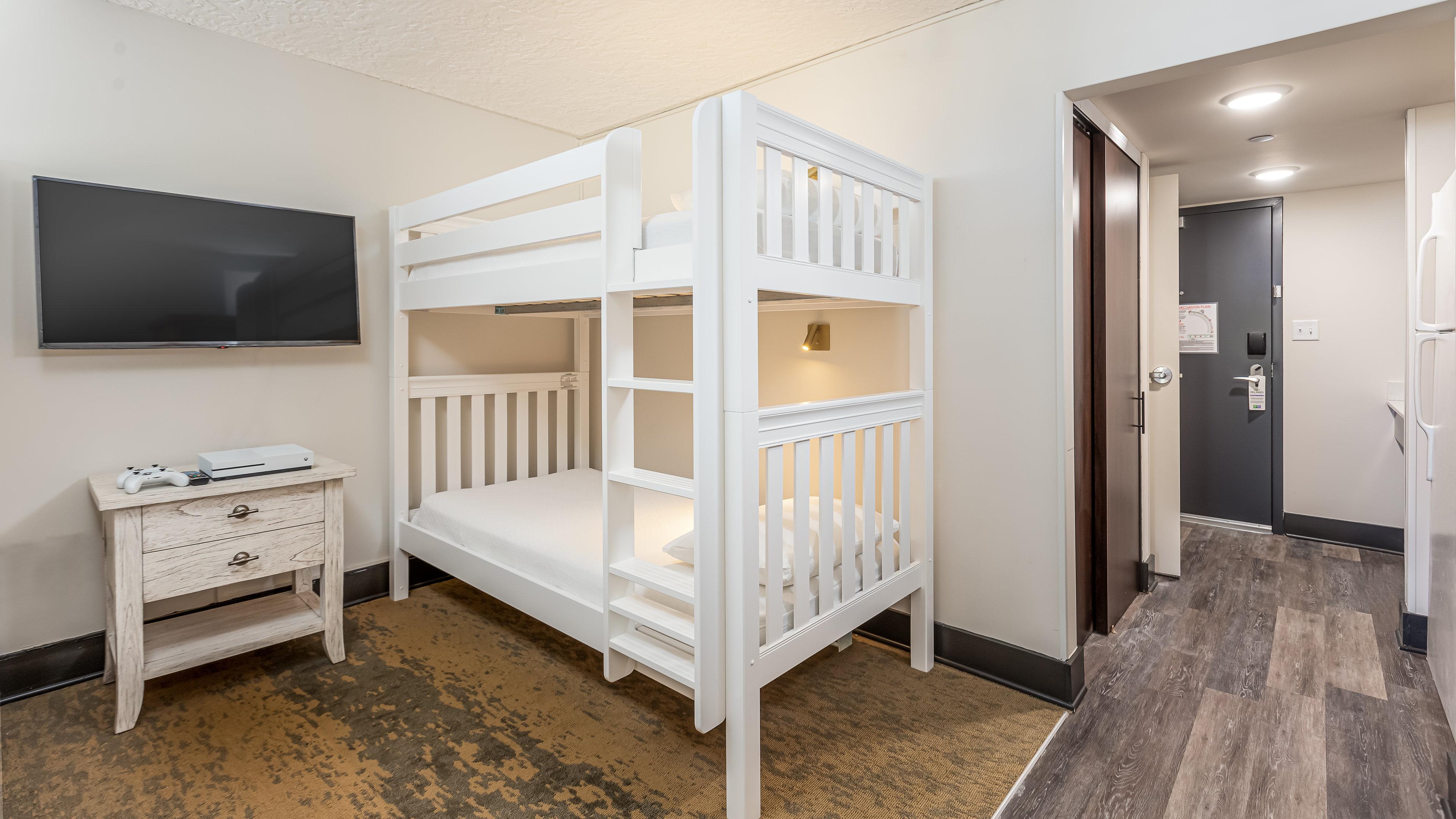 Queen Bed Kids Suite - First Floor