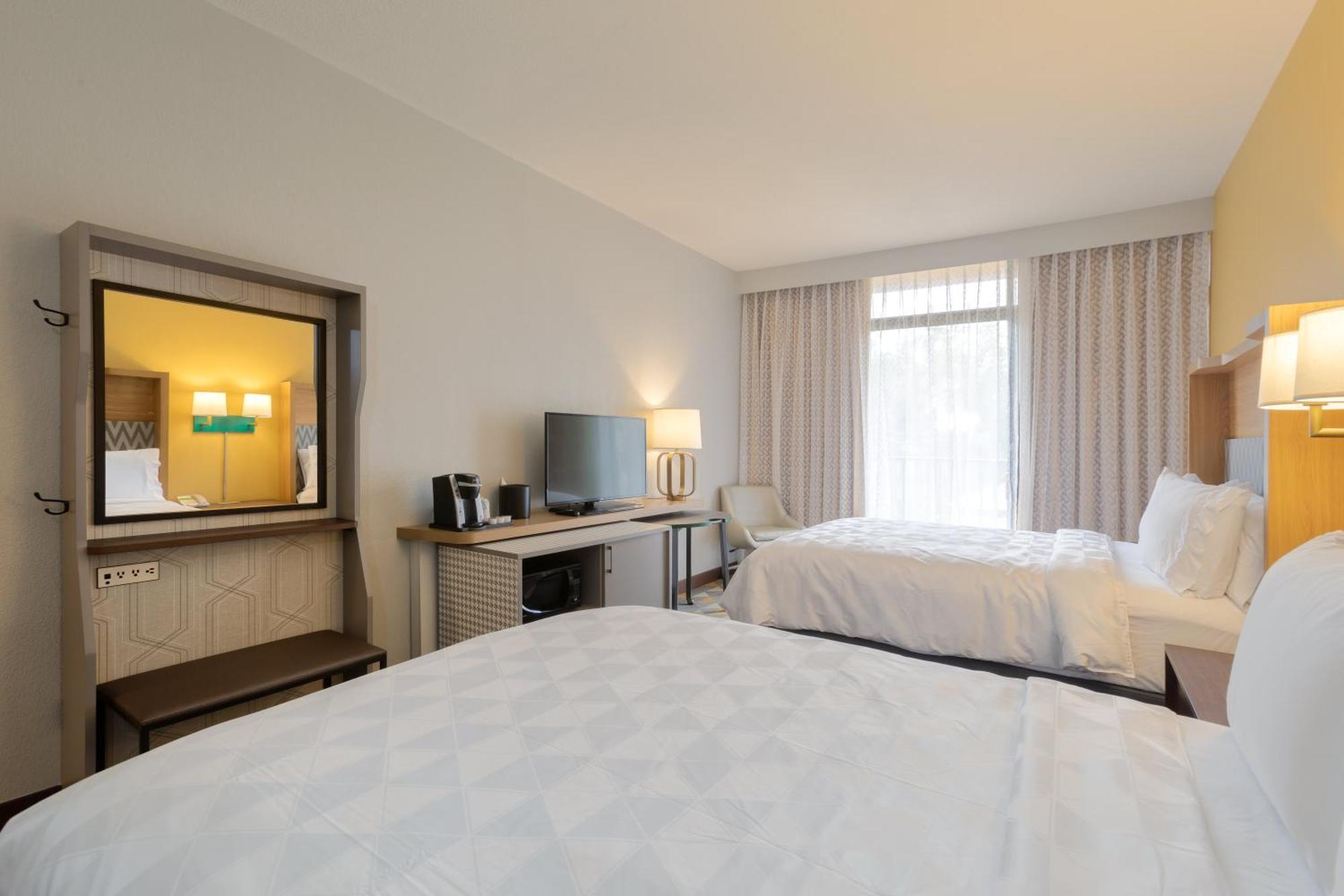 Chambre avec 2 Grands Lits Queen-Size