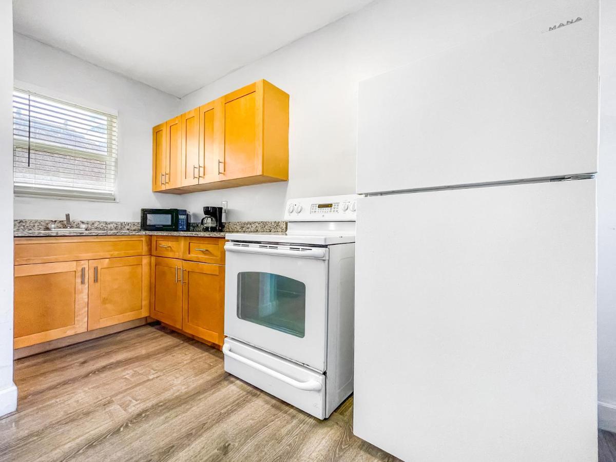 Apartamento con vistas a la piscina
