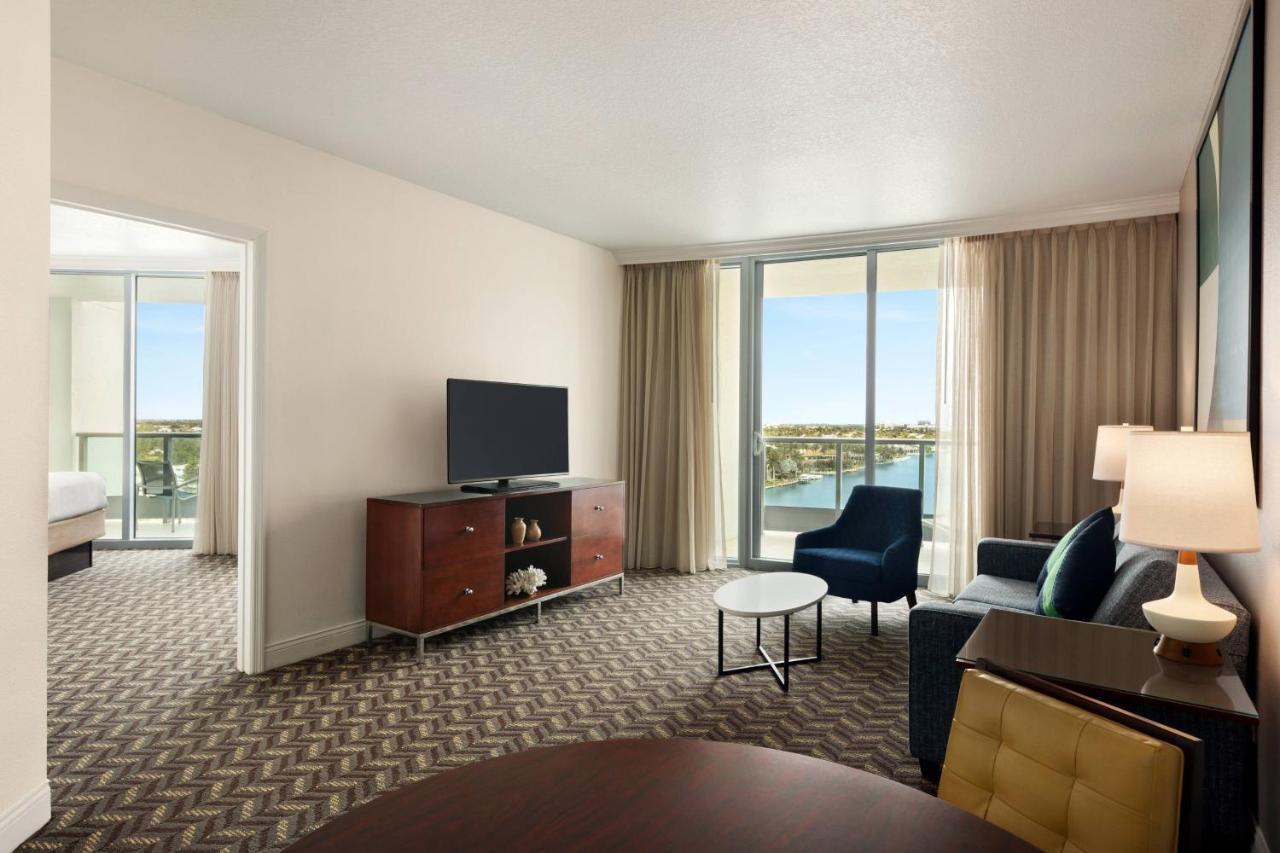 King Suite Waterway View