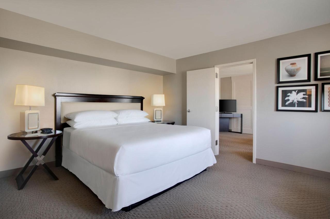 2 Bedroom Presidential Suite,1197211474:JPEG