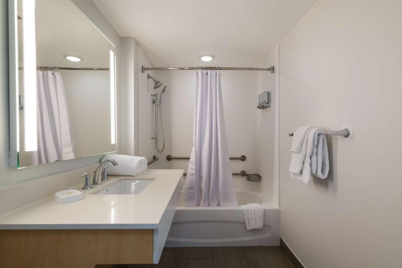 Suite King con 1 Camera da Letto e Vista Cortile