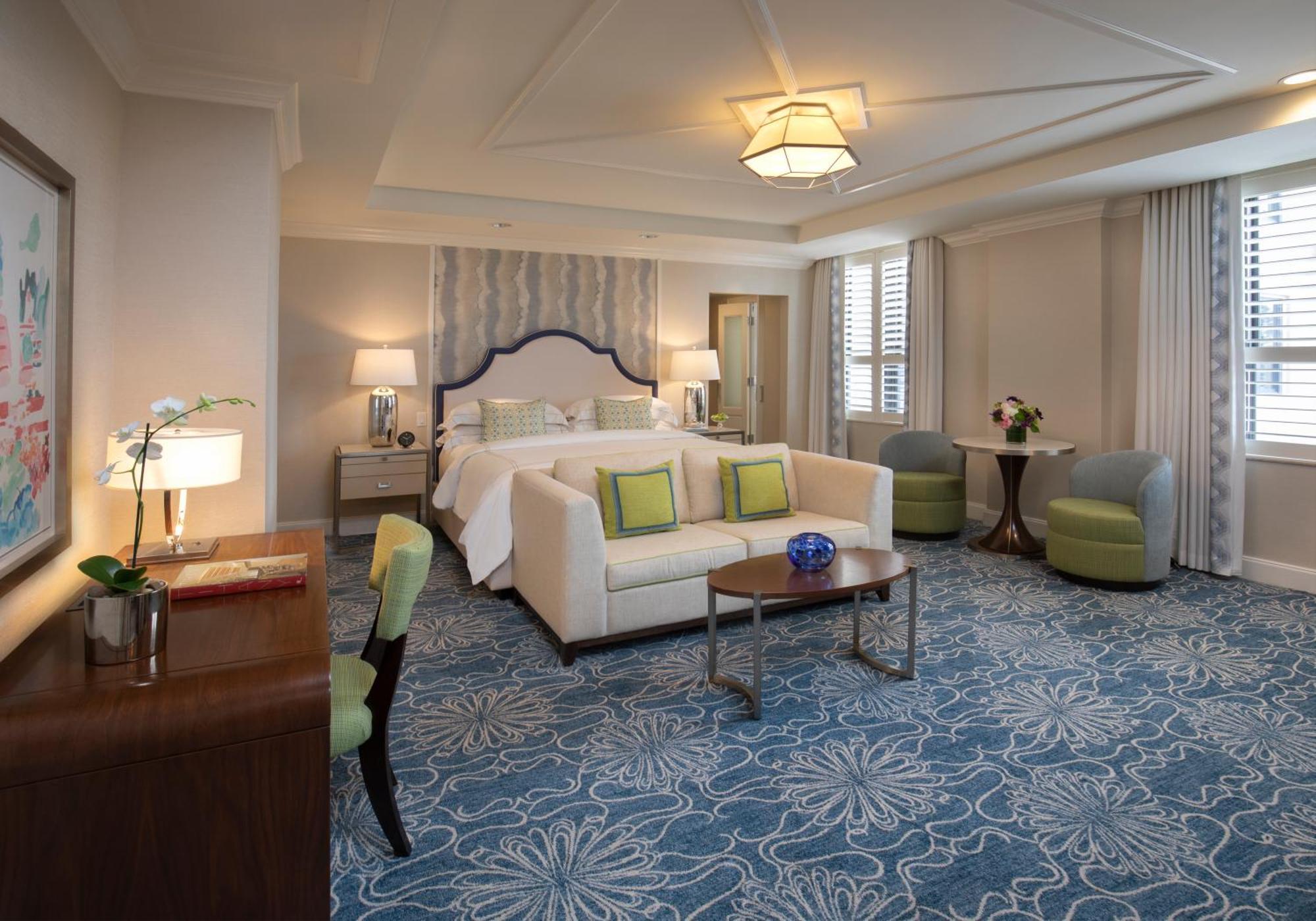 Junior Suite Resort View King Bed,1589150466:JPEG
