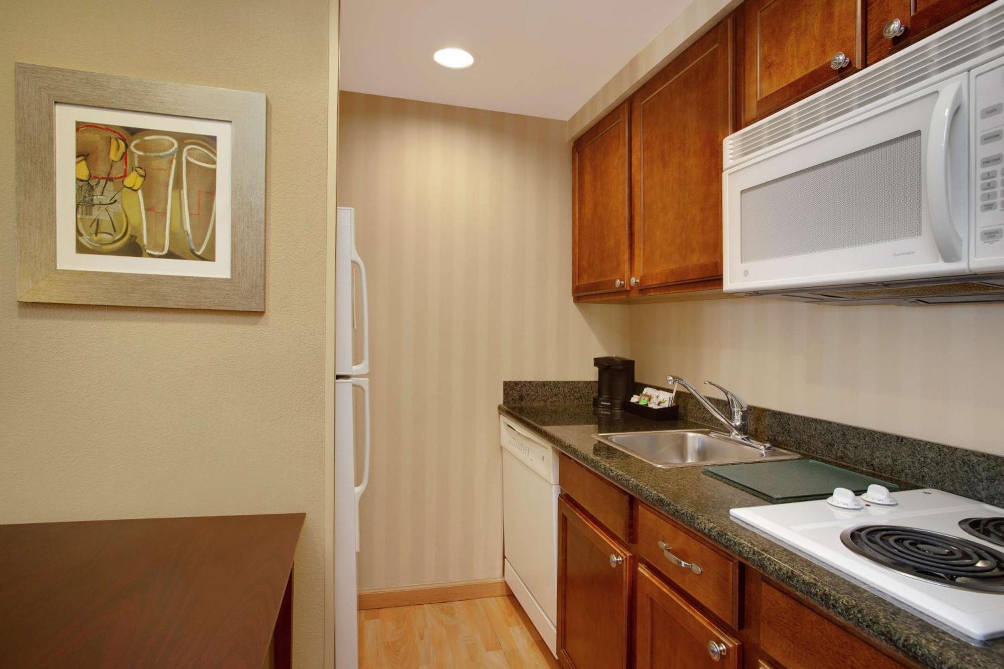 King Studio Suite Non-Smoking