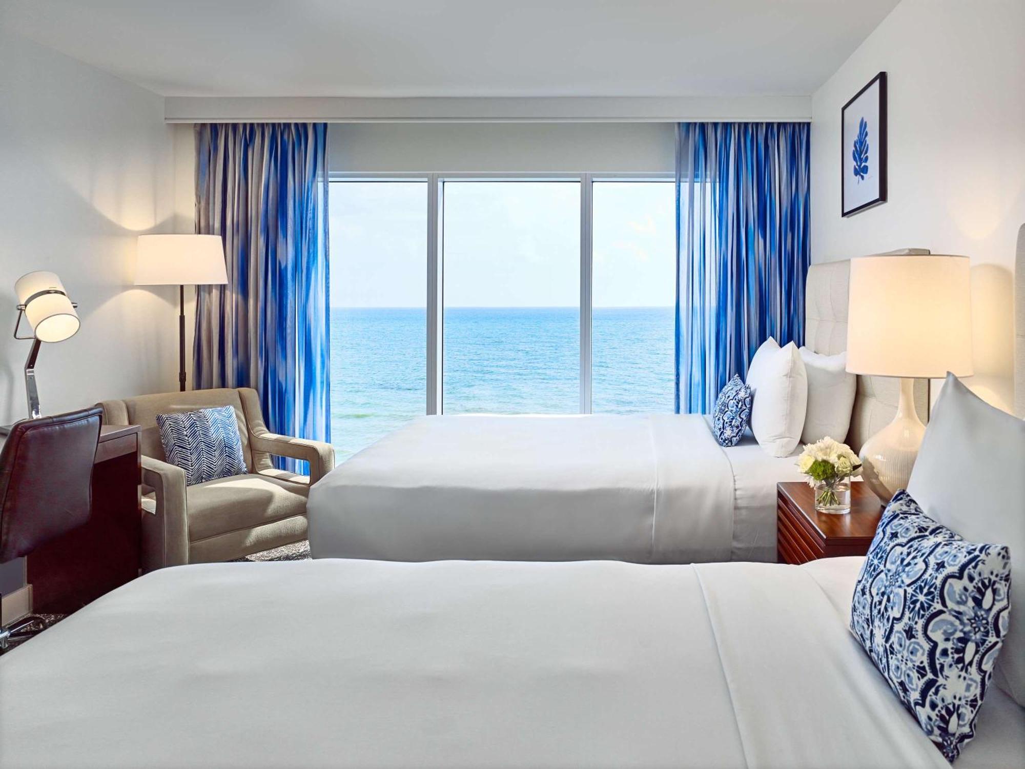 Quarto Duplo Preferencial com 2 Camas de Casal Ocean Curve