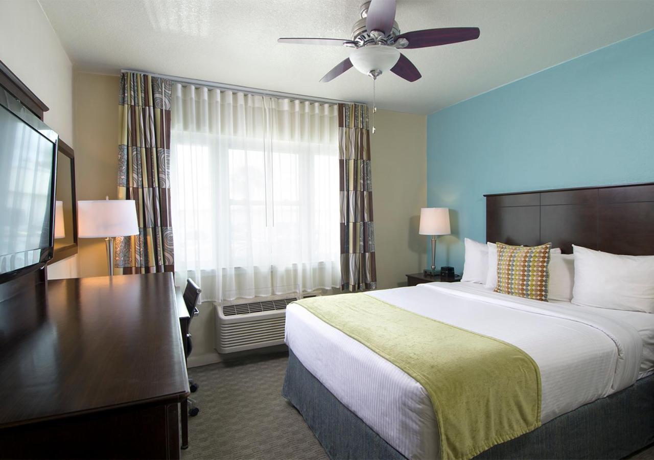 Standard Queen Room,1479950903:JPEG