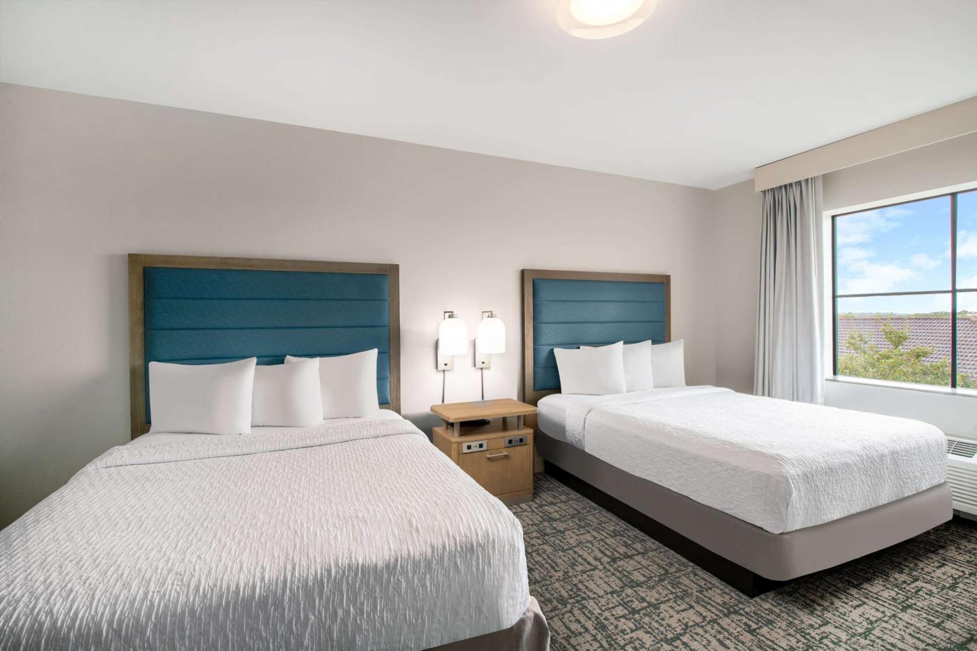 Suite mit 2 Schlafzimmern mit 1 Kingsize- und 2 Queensize-Betten