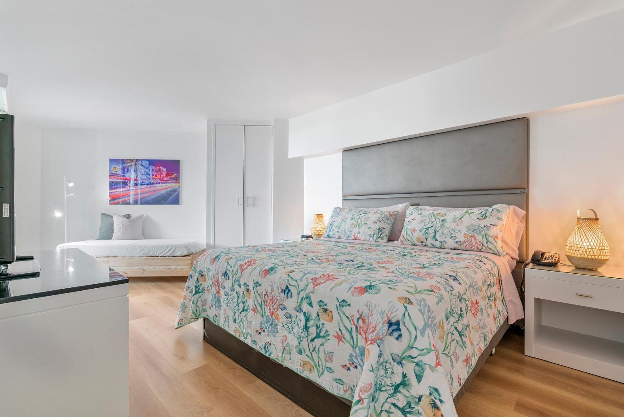 Apartamento de 1 Quarto com Varanda