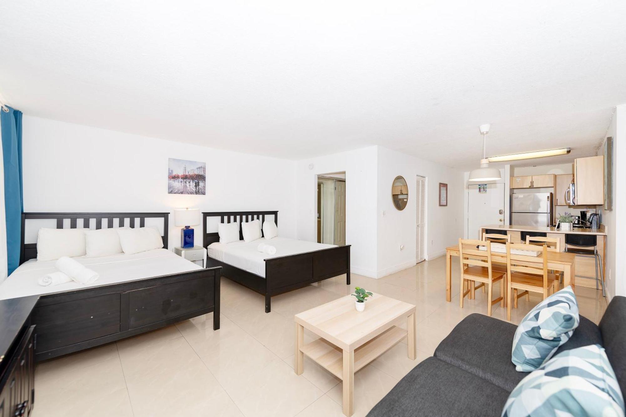 Studio Apartment