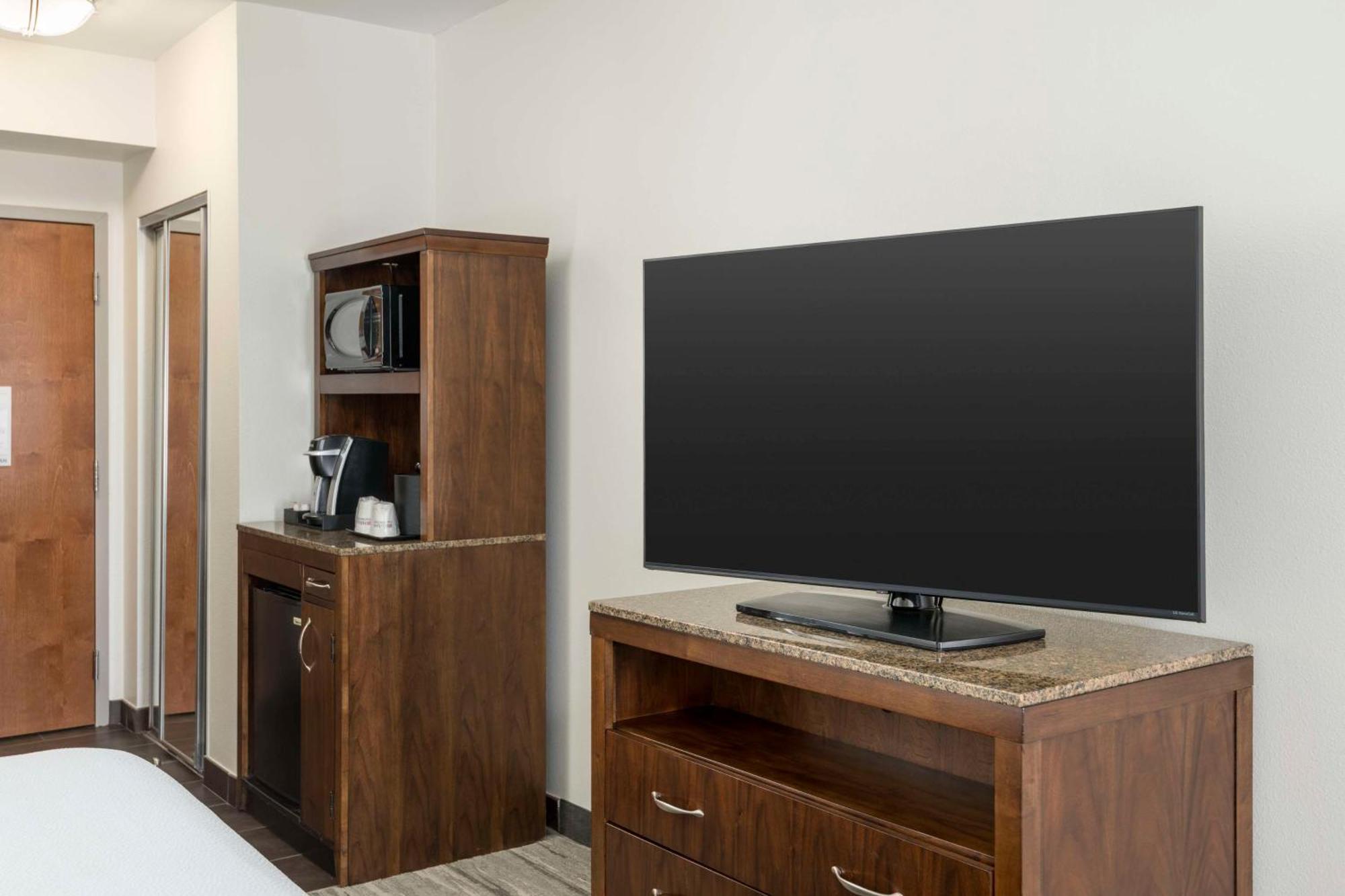 Quarto com Cama King-size