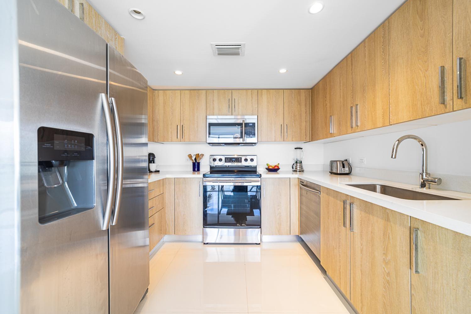 Apartamento de 2 dormitorios con vistas al agua