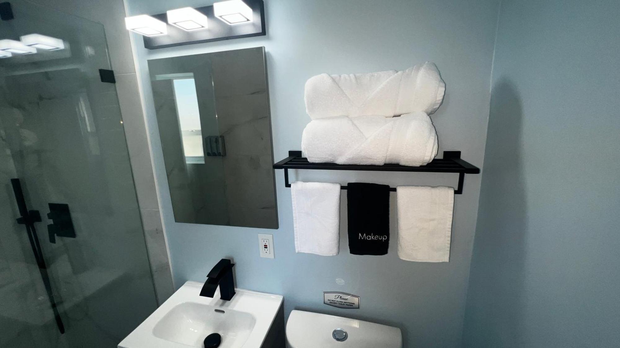 Premium Quadruple Room