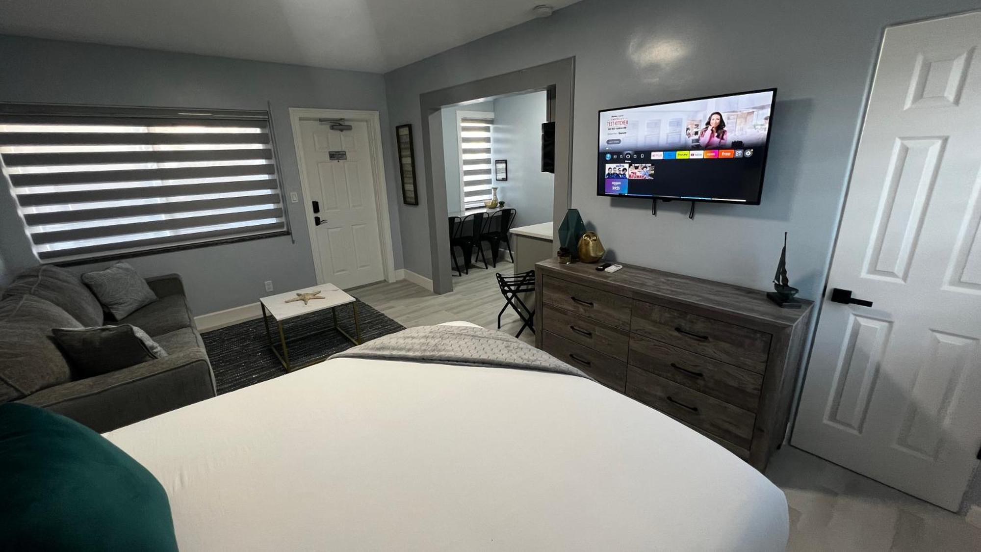 Premium Quadruple Room