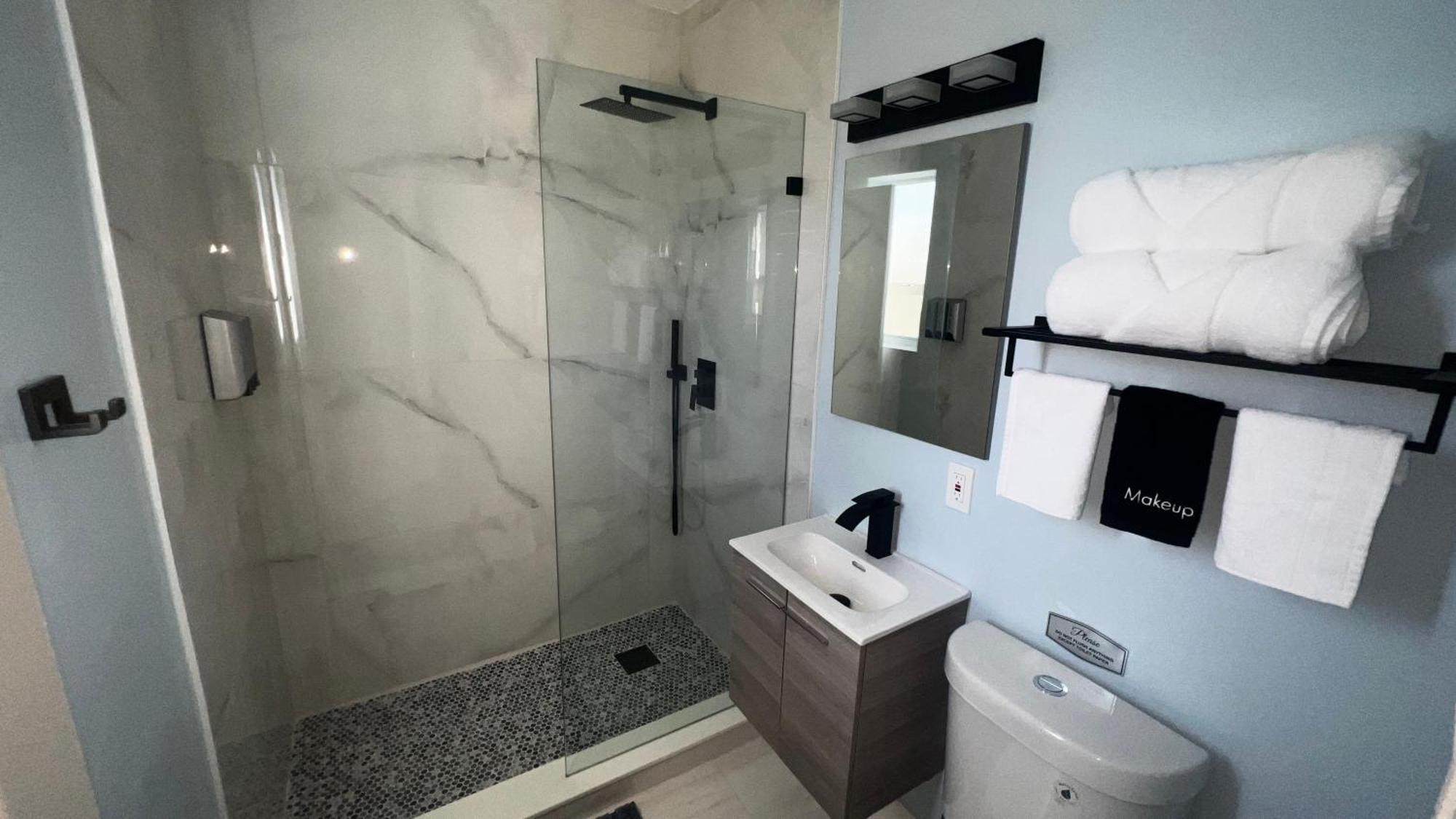 Premium Quadruple Room