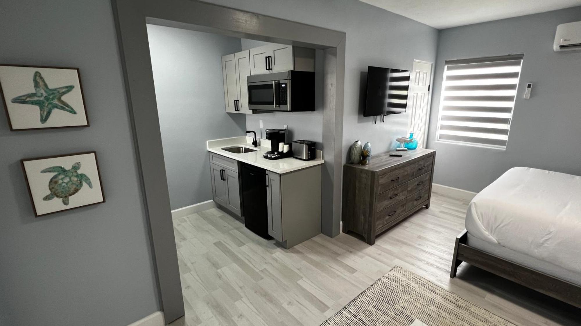 Premium Quadruple Room