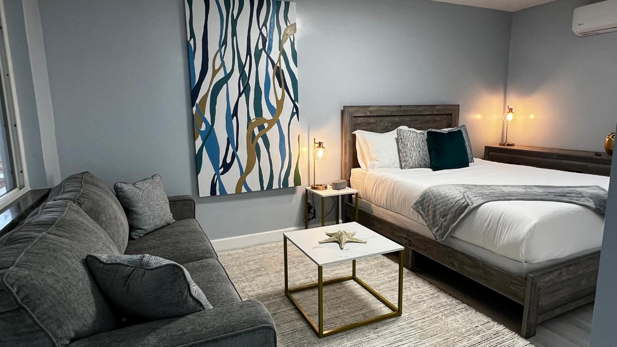 Premium Quadruple Room