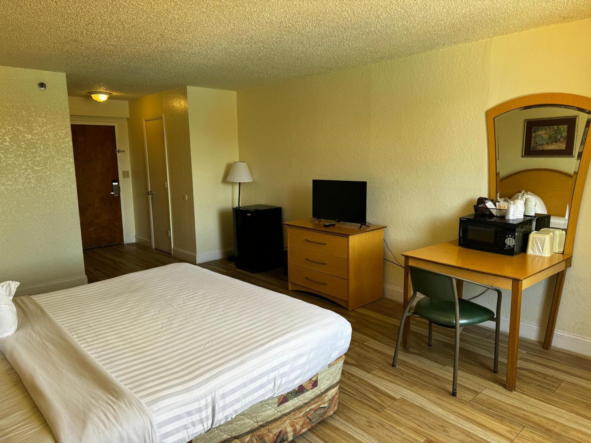 Quarto com Cama King-size