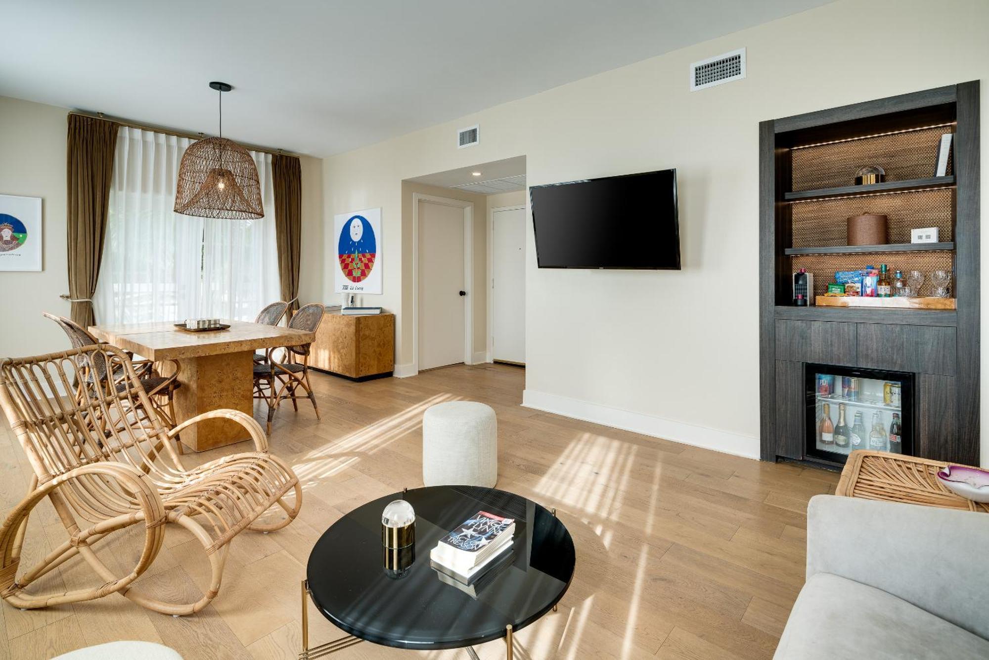 Grand One Bedroom King Suite Balcony