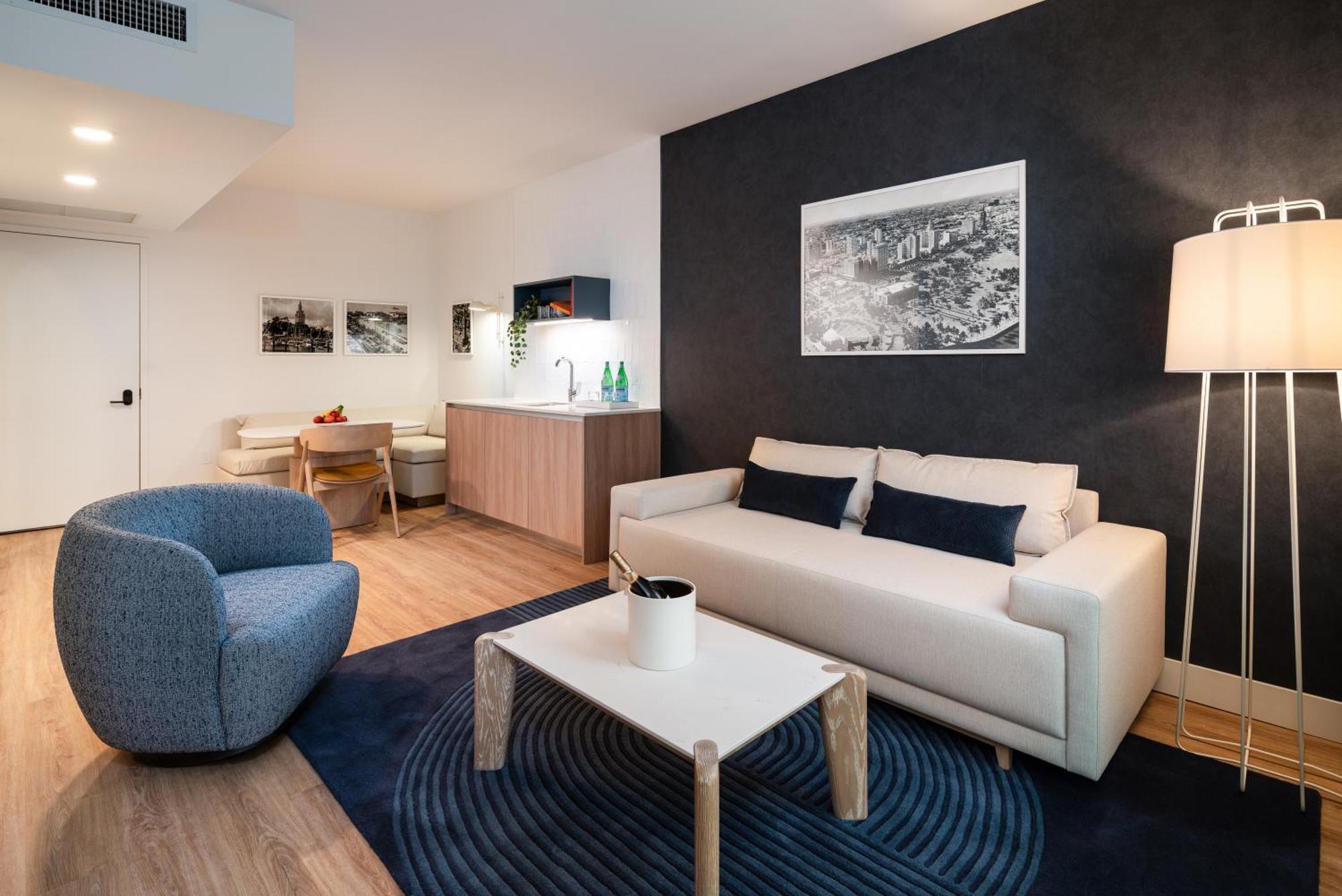 Suite con 2 Camere da Letto, 3 Letti e Vista Città