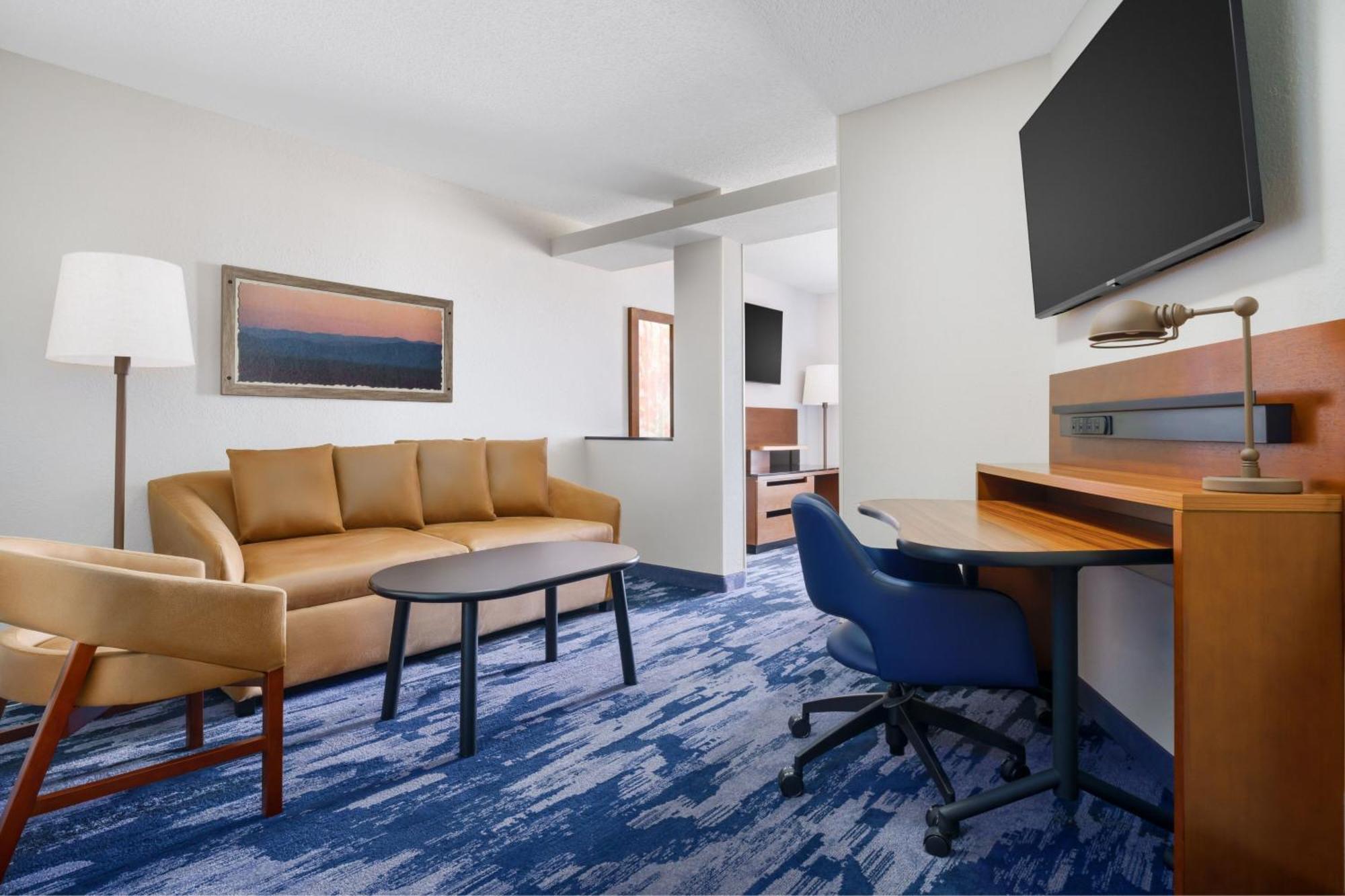 King Suite Sofa Bed,1622015207:JPEG