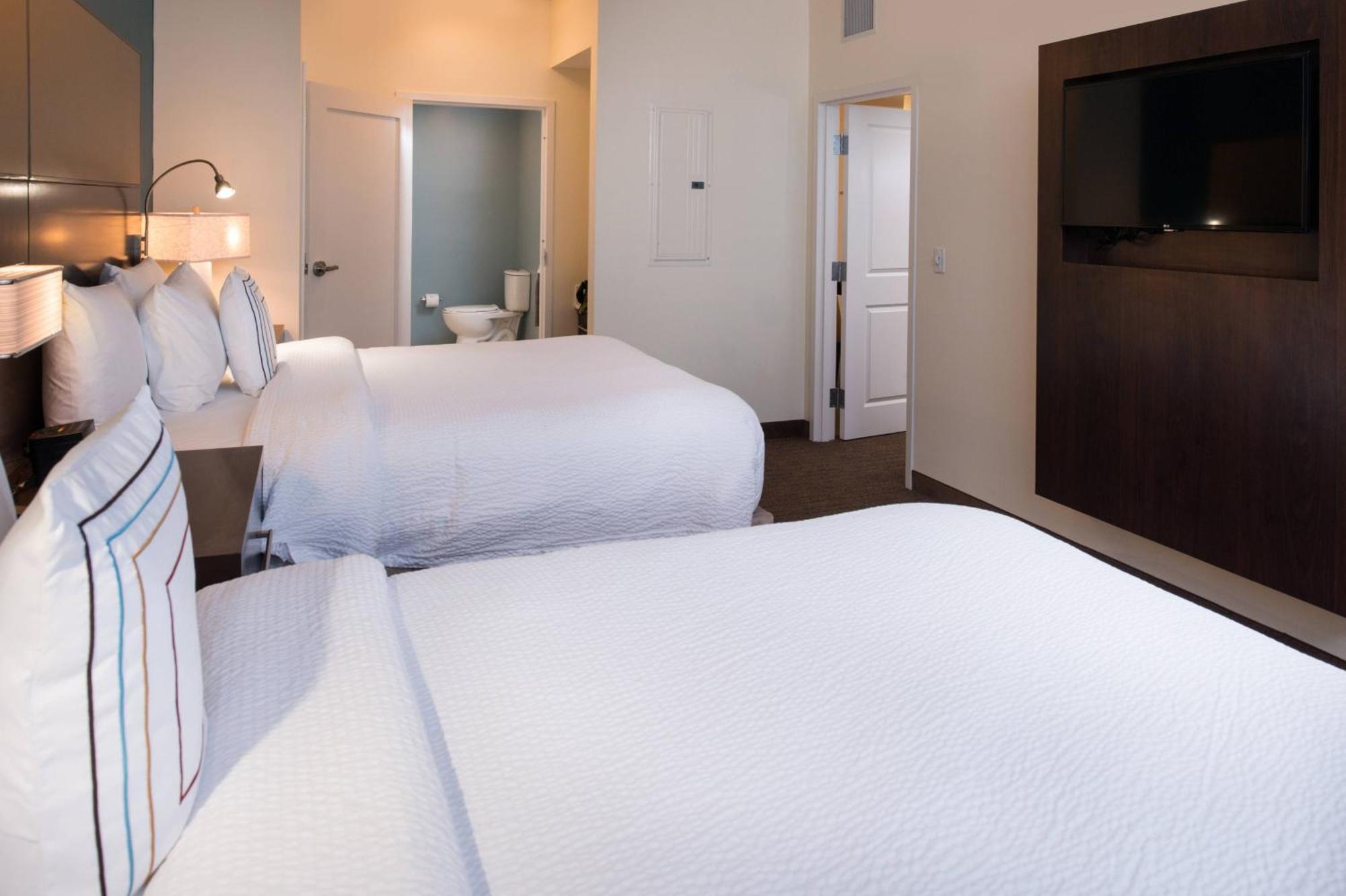 Suite Lit Queen-Size 1 Chambre