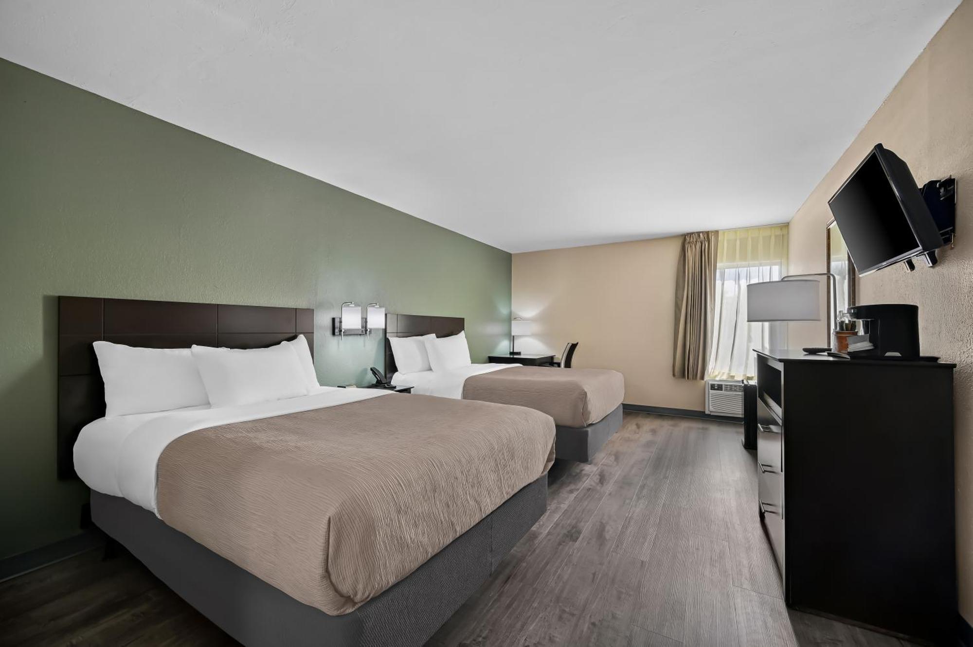 Superior Queen Room with Two Queen Beds - Non-Smoking