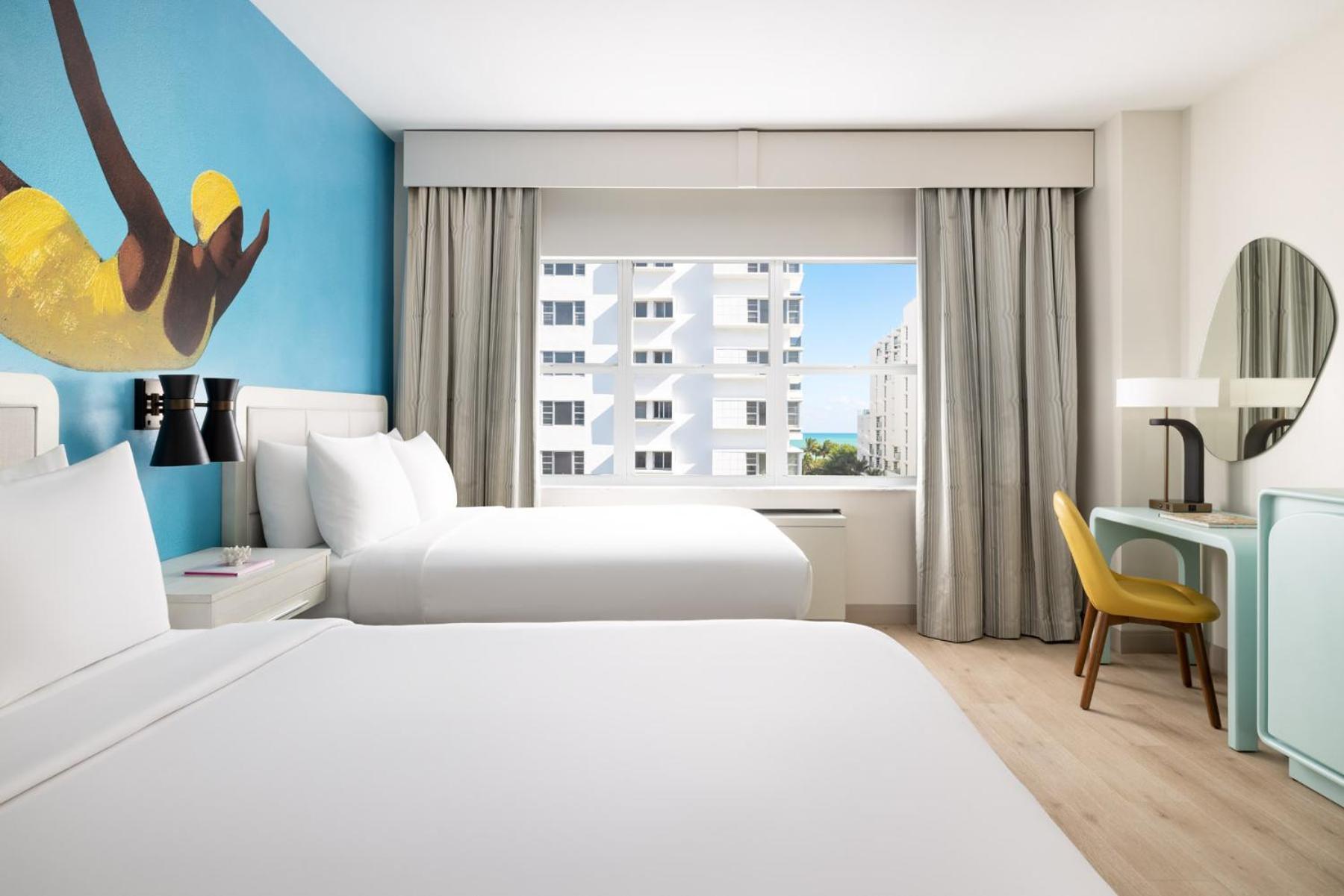 Chambre avec 2 Lits Queen-Size - Vue Partielle sur Océan