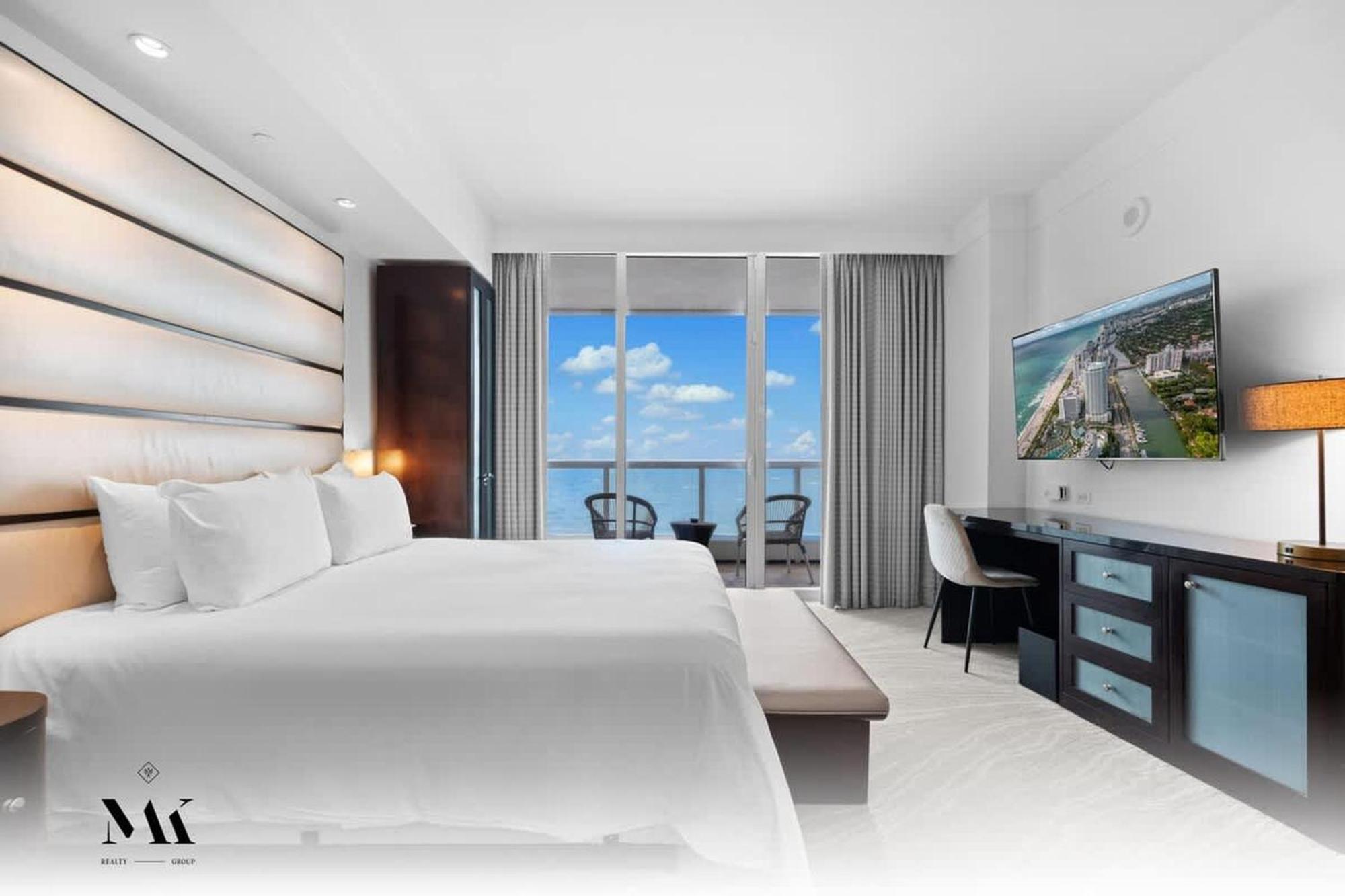 Two-Bedroom Deluxe Suite,1646965054:JPEG