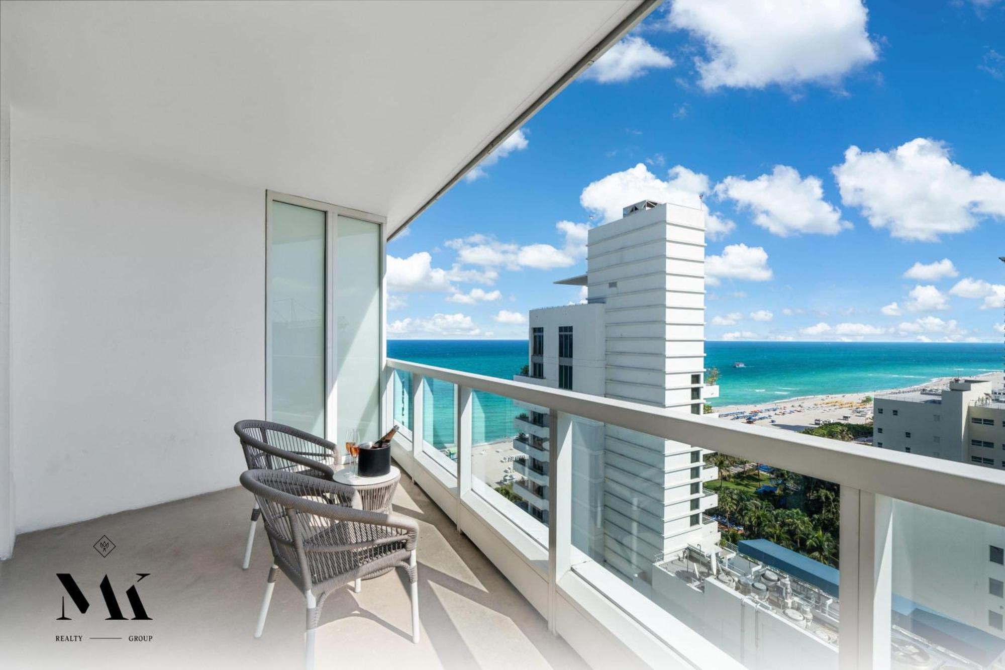 Suíte Deluxe com Vista do Mar