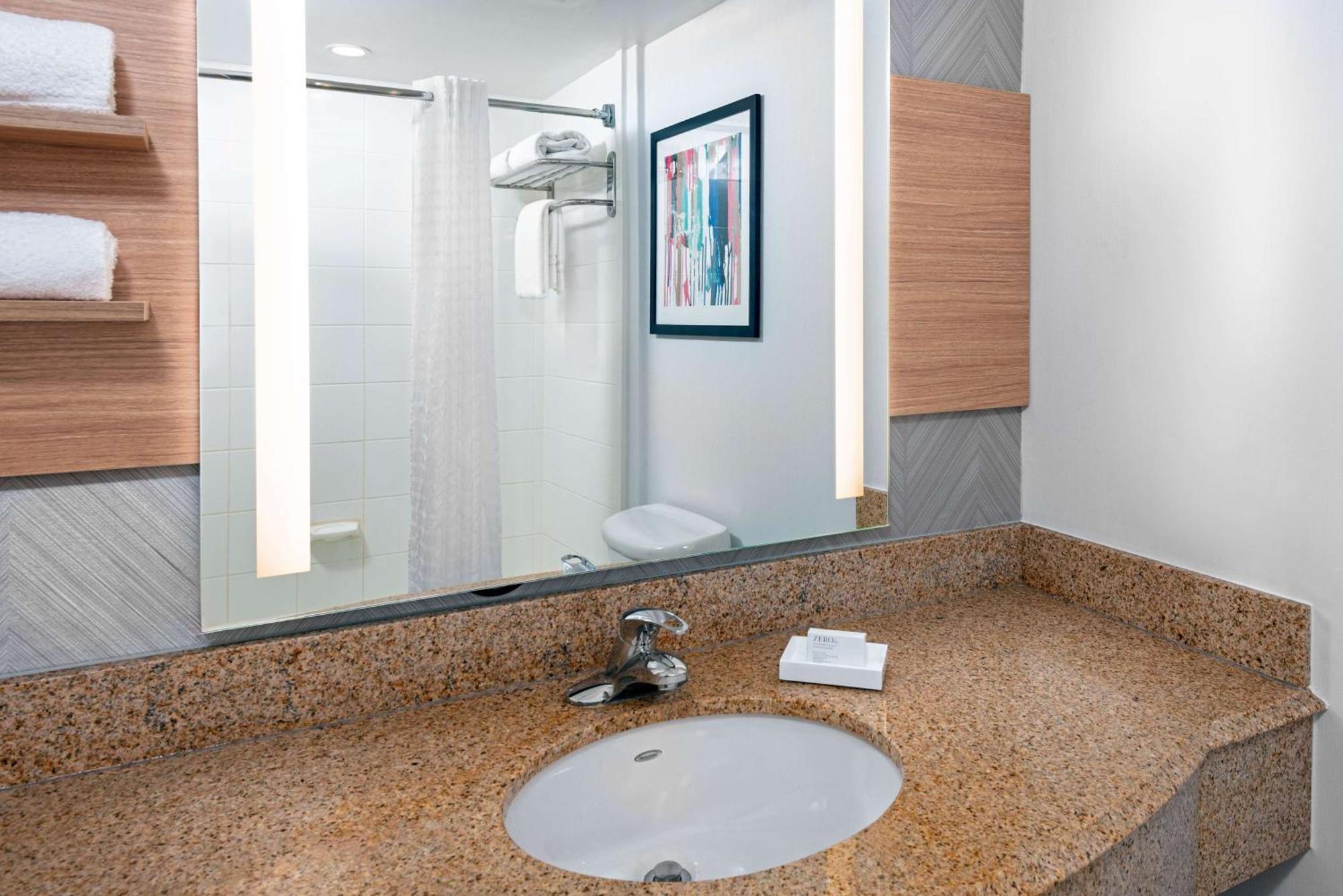 King Room,1657150773:JPEG