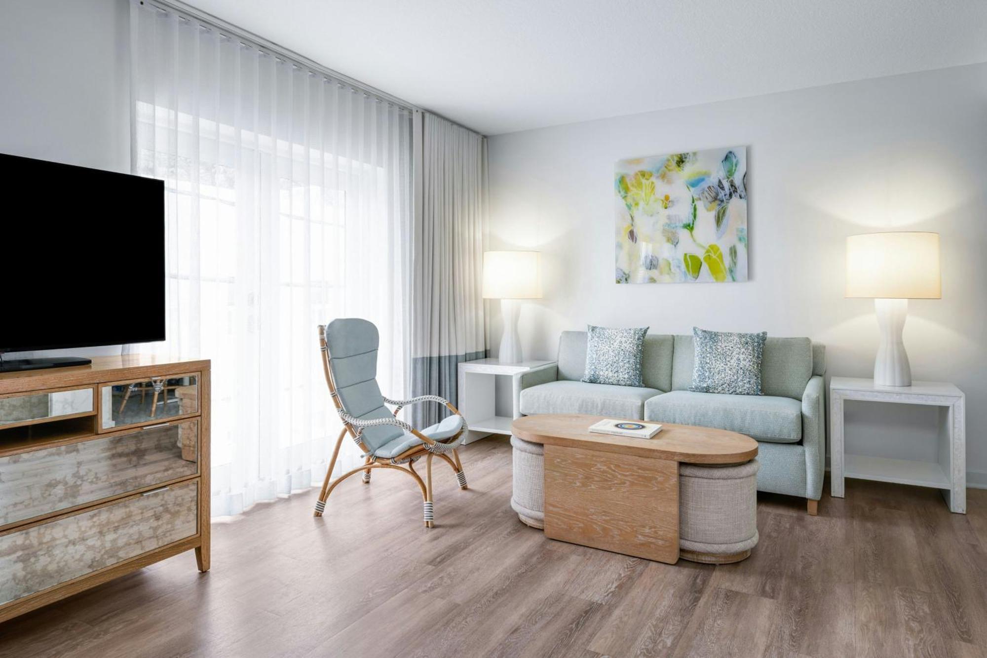 King Studio with Sofa Bed,1661645061:JPEG