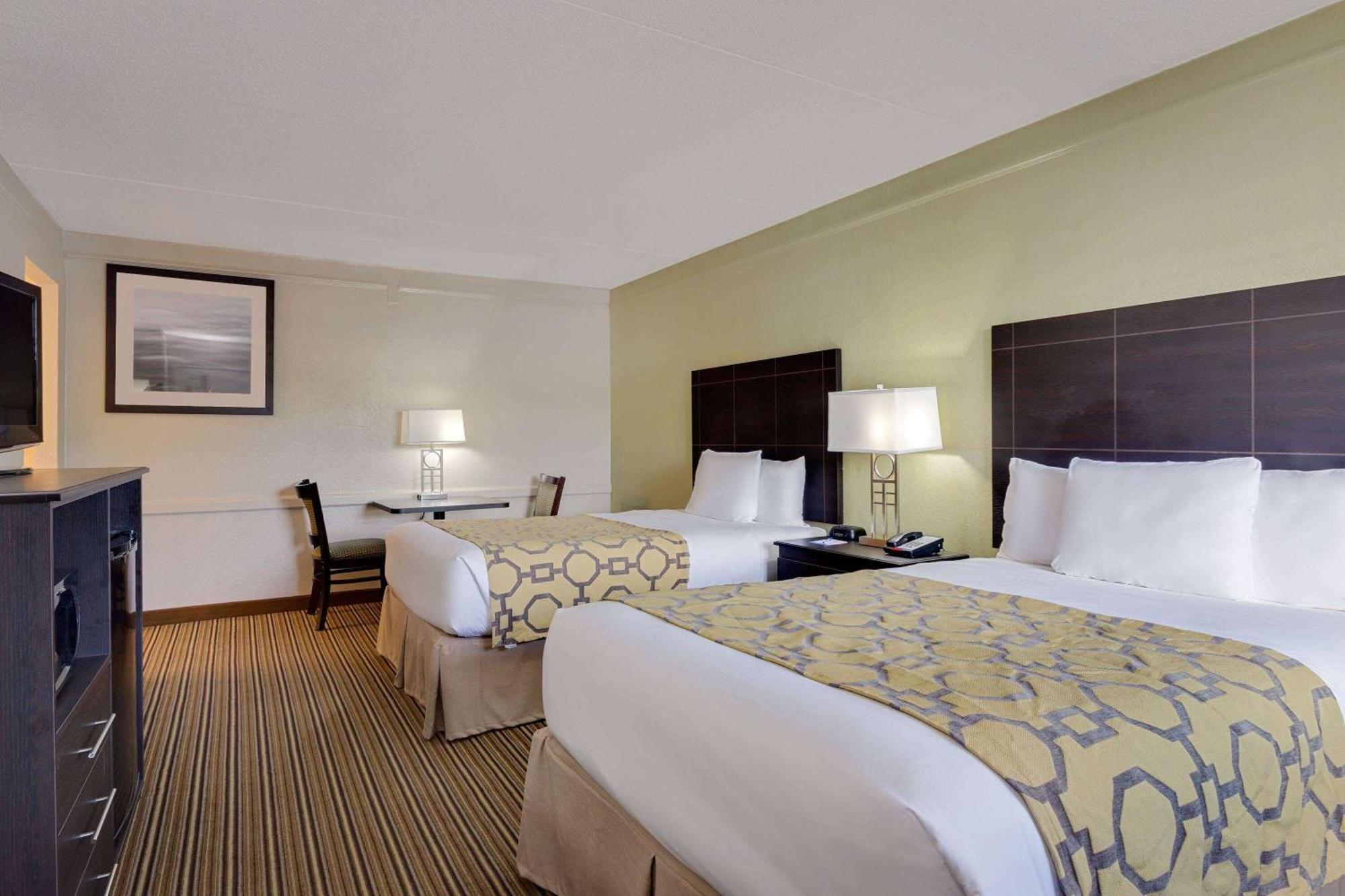 Double Room with Two Double Beds - Non-Smoking