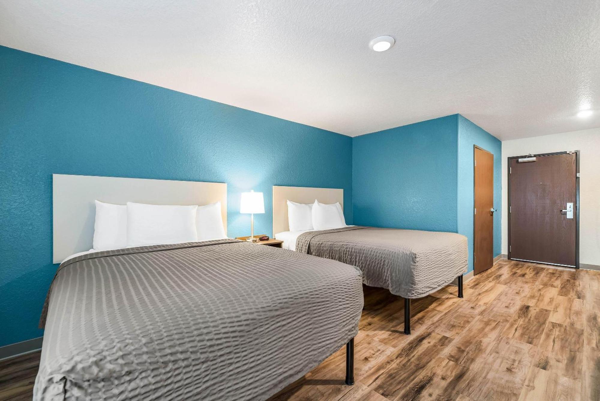 Queen Room with Two Queen Beds - Accessible/Non-Smoking