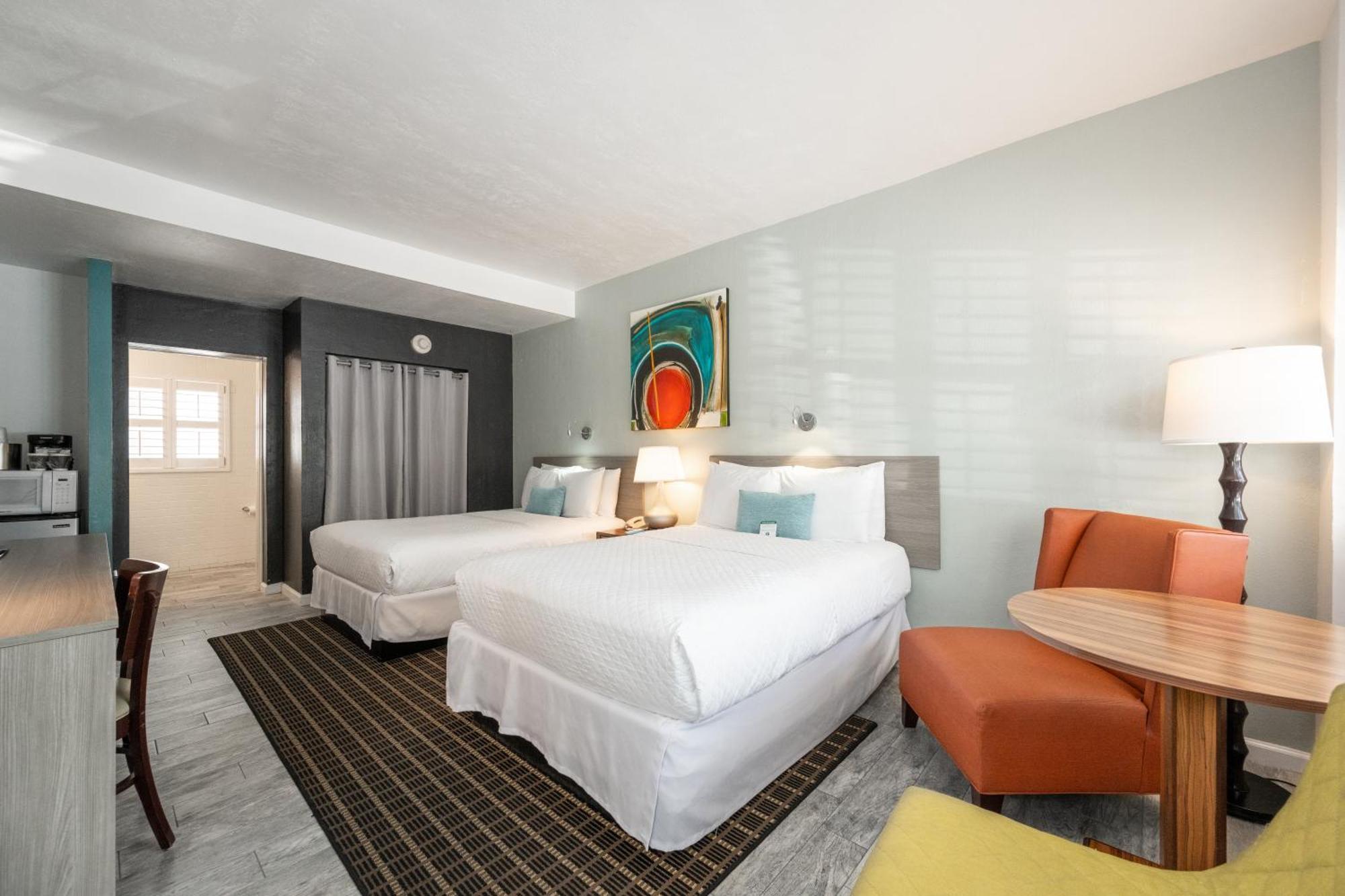 Kamer met 2 Queensize Bedden