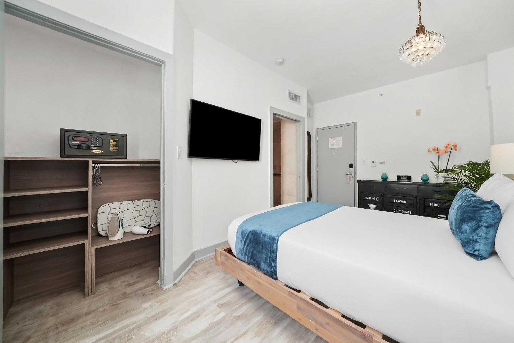Chambre Double - Accessible aux Personnes à Mobilité Réduite