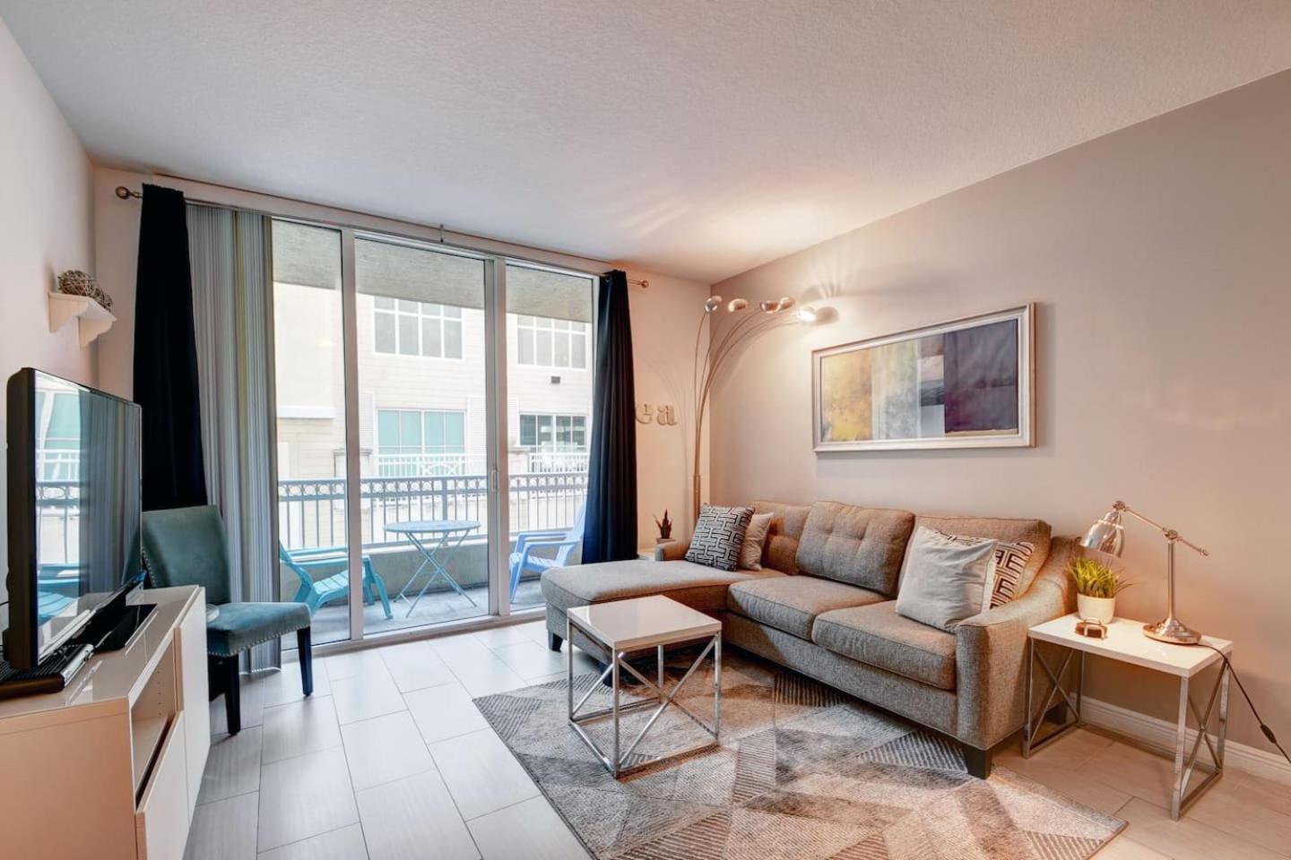 Apartment with Balcony,1697283478:JPEG