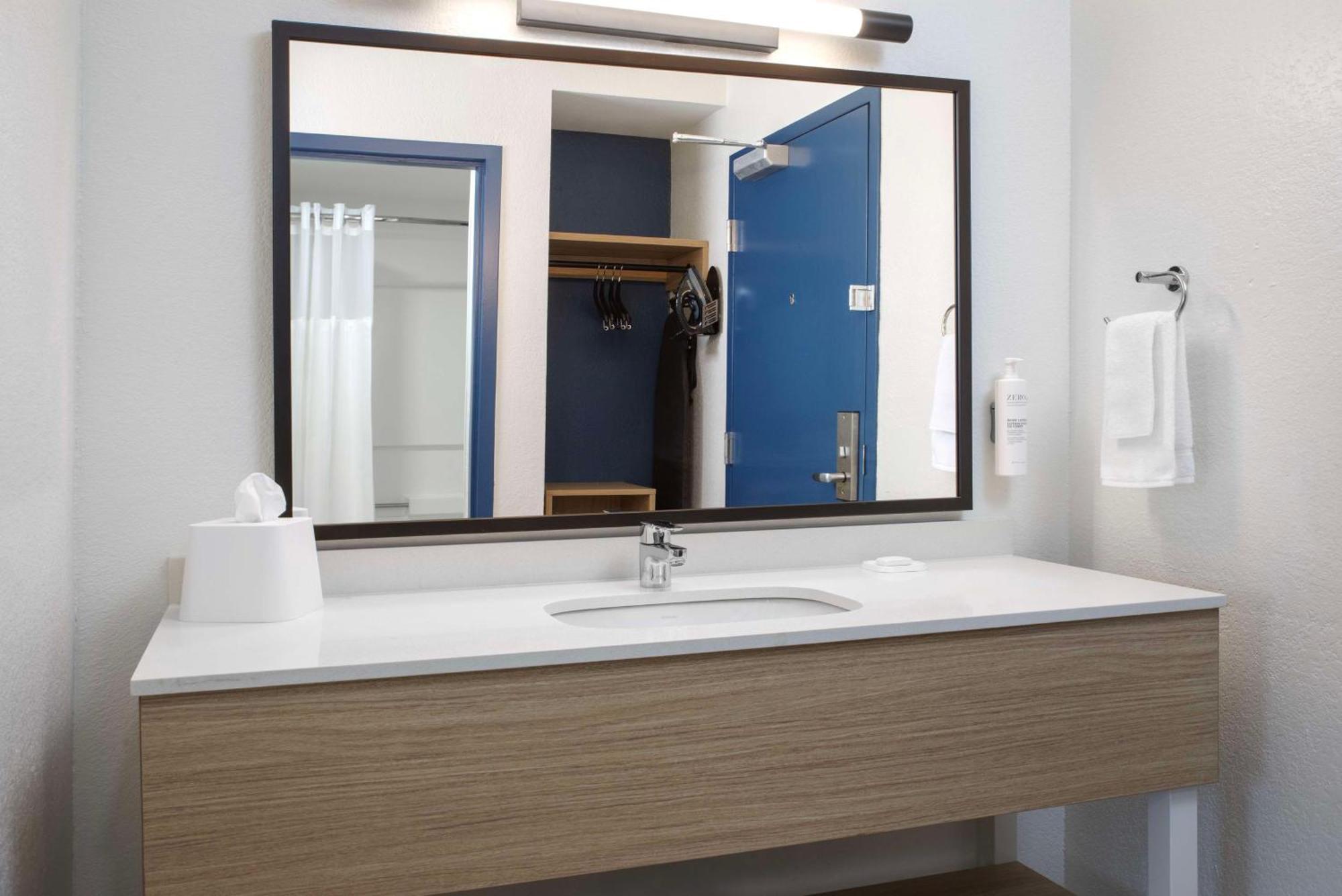 Quarto Queen com 2 Camas Queen-size