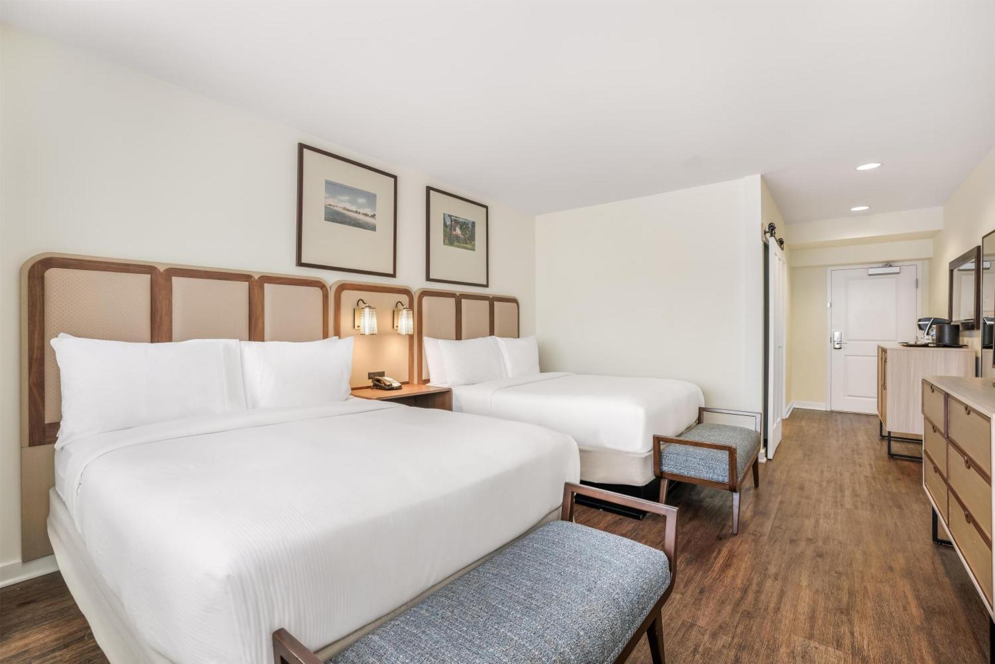 Queen Room Two Queen Beds