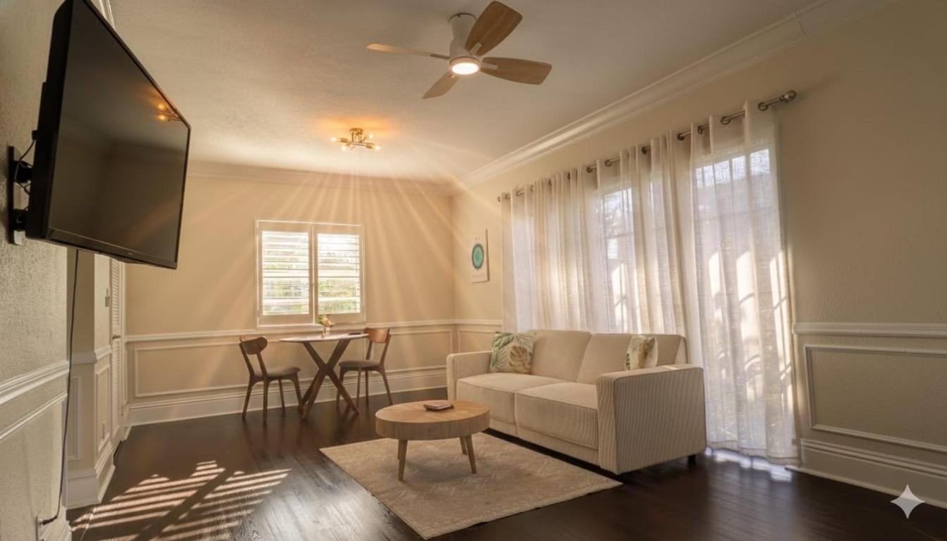 One-Bedroom Suite